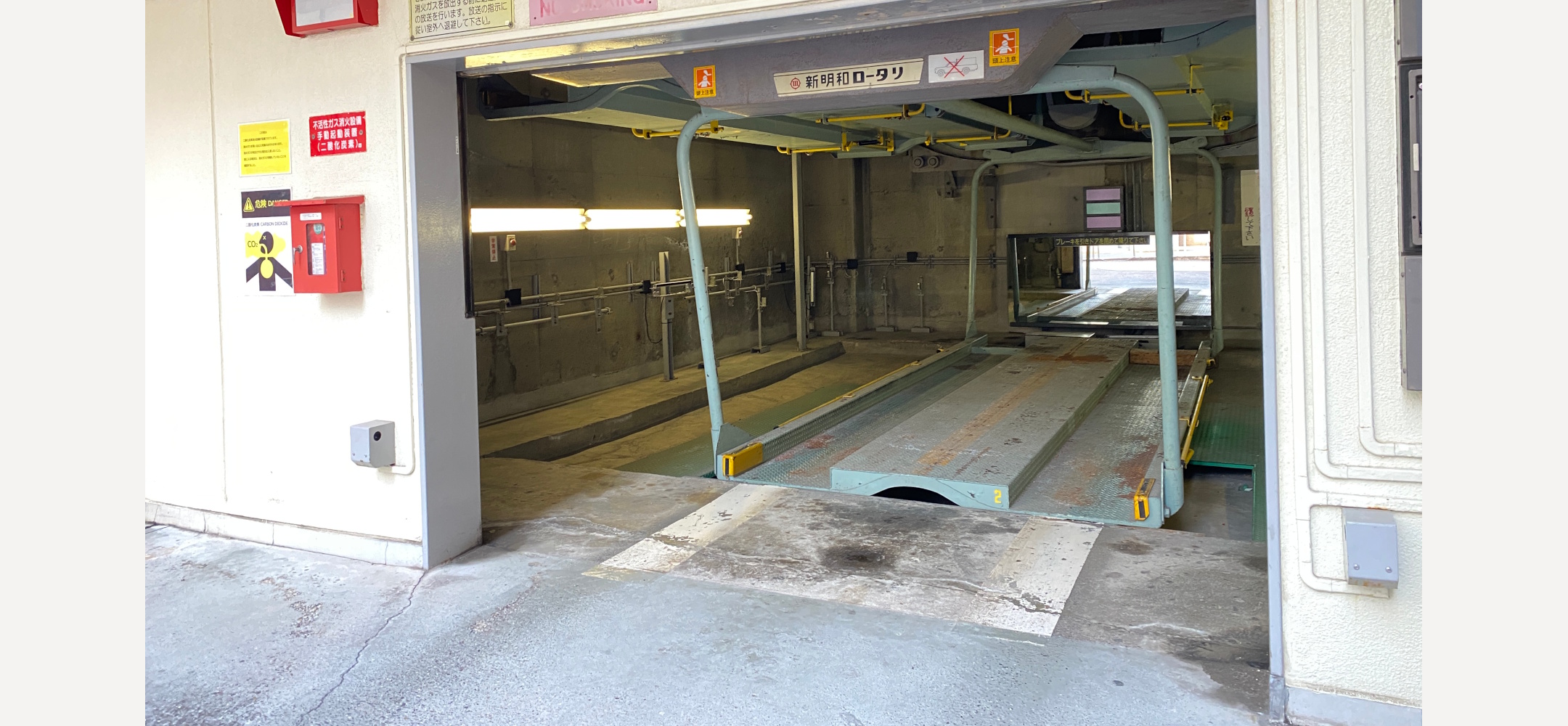 月極貸駐車場(御茶ノ水)入口